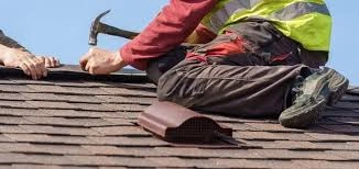 Emergency roof repair service